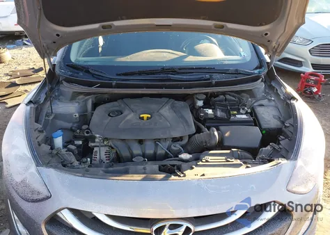 2014 Hyundai Elantra Gt z USA, uszkodzony, nr VIN KMHD35LH0EU198243